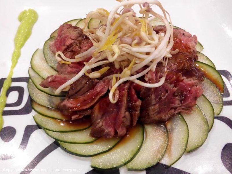 Tataki de boeuf teriyaki à l'ail et aux piments sechés